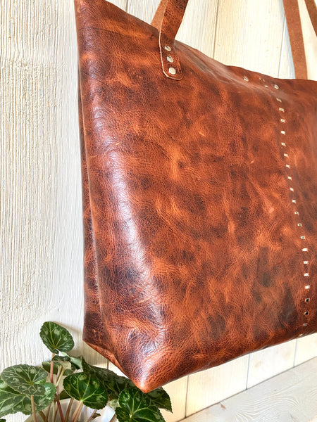Luna Tote in Woodland