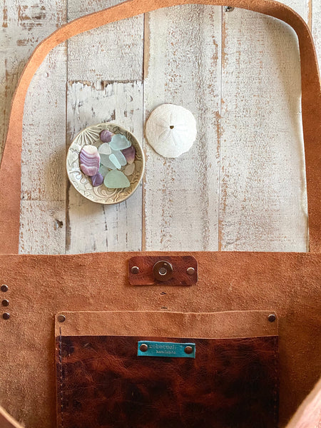 Luna Tote in Woodland